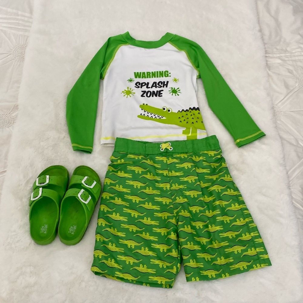 Green Alligator Swim Set with Green Slides